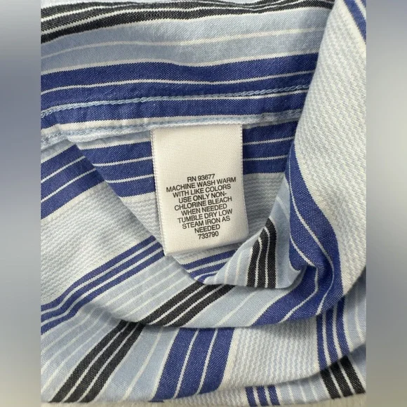 🔹Claiborne Striped Long sleeve Button down XLT - Picture 10 of 11